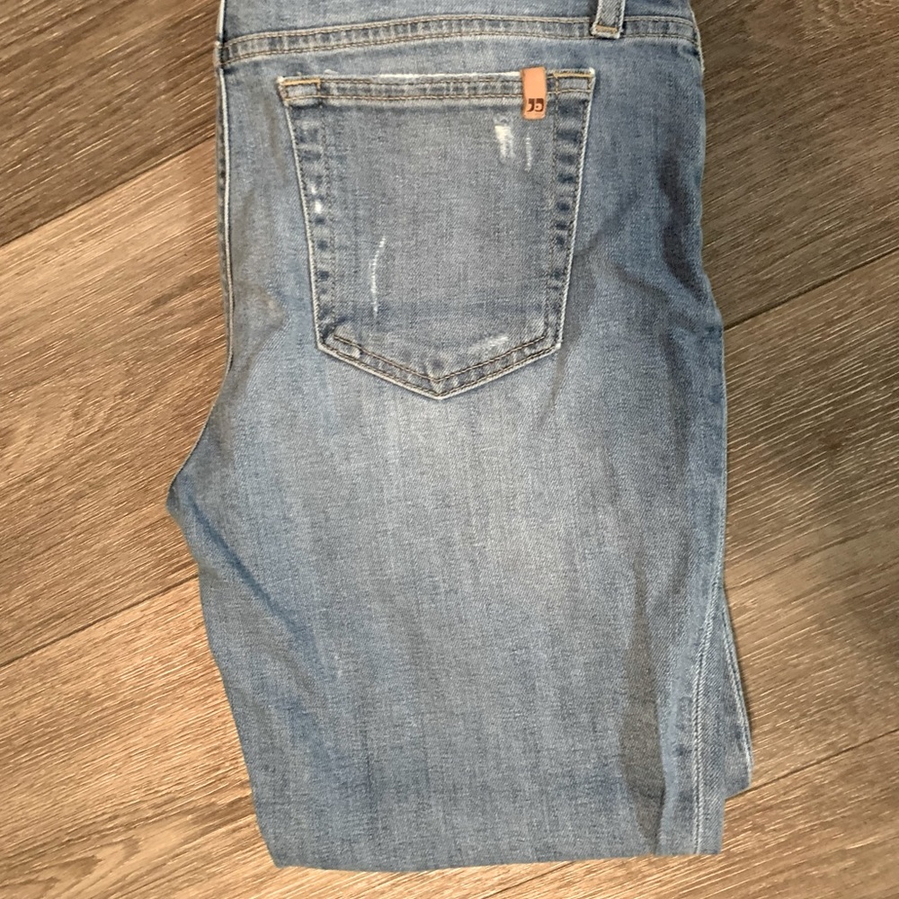 Joe’s Jeans distressed - size 30 - COMFY, great fit